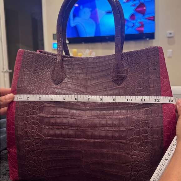 NANCY GONZALEZ PURPLE/PINK CROC EMBOSSED TOTE BAG - Picture 7 of 8